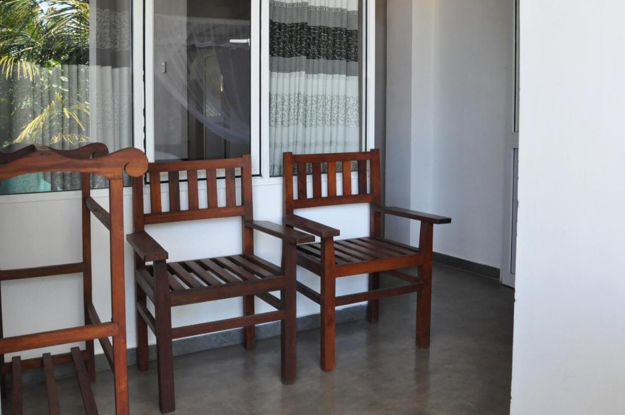 The Ocean Bed & Breakfast Unawatuna Exterior photo