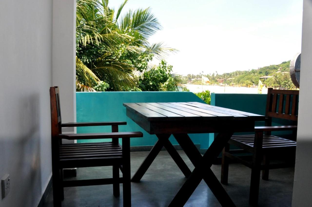 The Ocean Bed & Breakfast Unawatuna Exterior photo