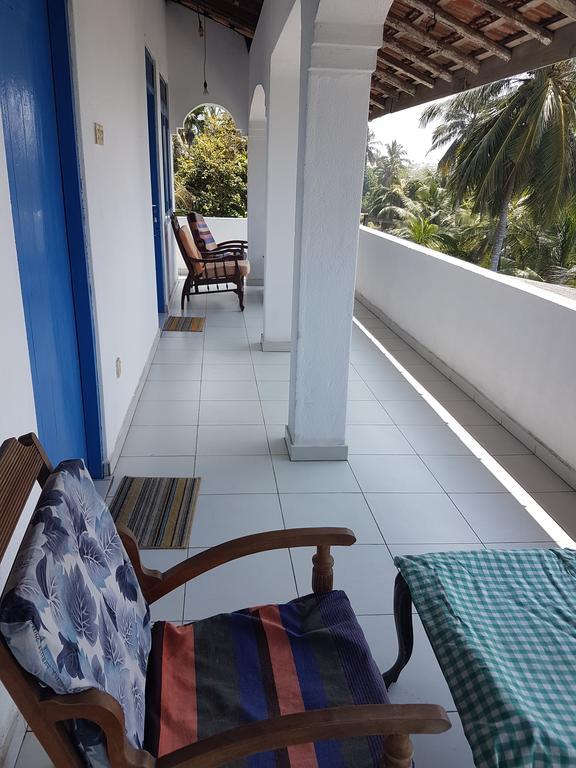The Ocean Bed & Breakfast Unawatuna Exterior photo