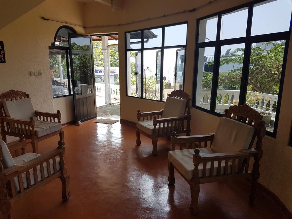 The Ocean Bed & Breakfast Unawatuna Exterior photo