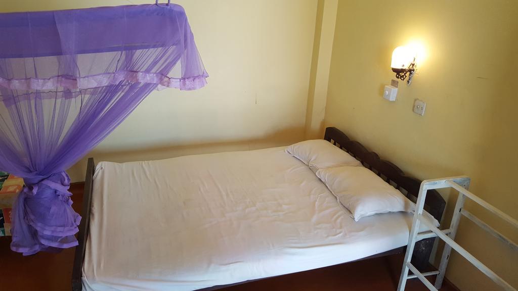 The Ocean Bed & Breakfast Unawatuna Exterior photo